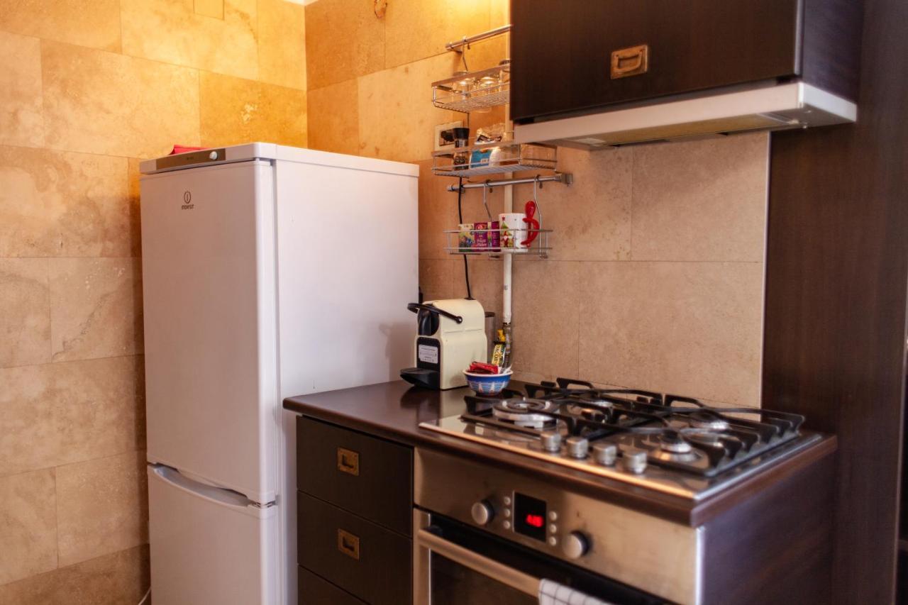 Spacious Apartment In City Centre Yaş Dış mekan fotoğraf