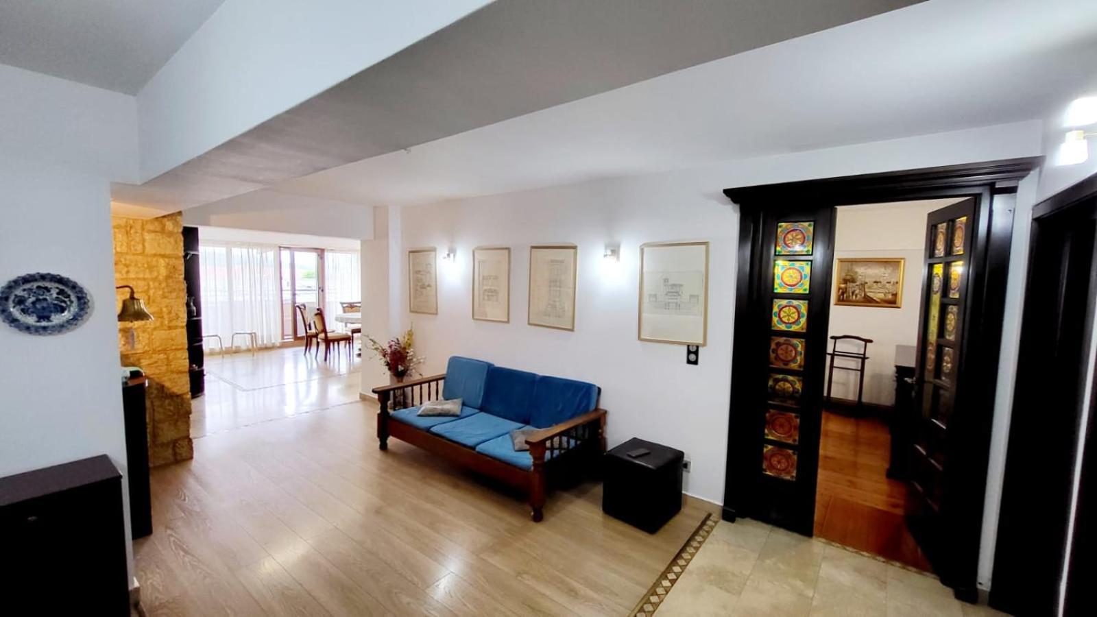 Spacious Apartment In City Centre Yaş Dış mekan fotoğraf