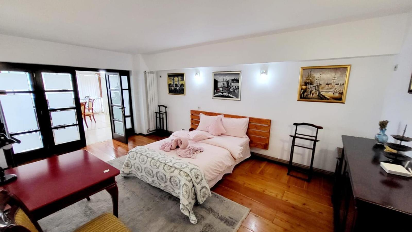 Spacious Apartment In City Centre Yaş Dış mekan fotoğraf